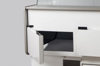 Lada chłodnicza z szybą prostą ukośną L-A - 25