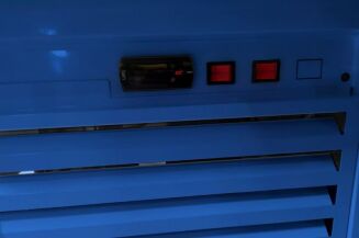 Lada chłodnicza z szybą giętą L-B2 - 22