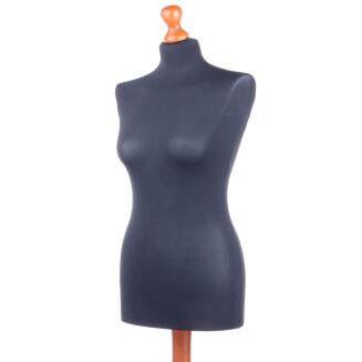 Manekin krawiecki czarny na drewnianej nodze kolor orzech z bliska