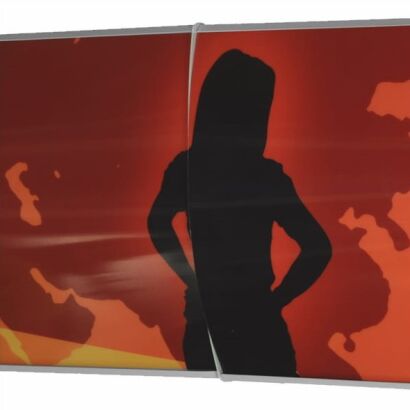 Wspornik panelu reklamowego środkowy