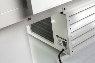 Lada chłodnicza z szybą giętą L-B1 - 19