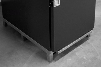 Łatwy transport dzięki podstawie o konstrukcji palety